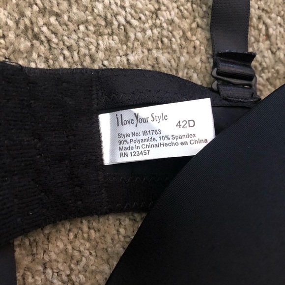 42D bra - Picture 3 of 5